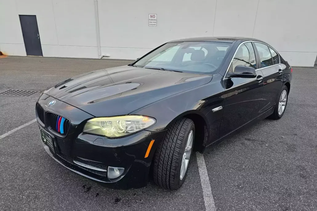 2013 Bmw 528xi 5-Series photo 1