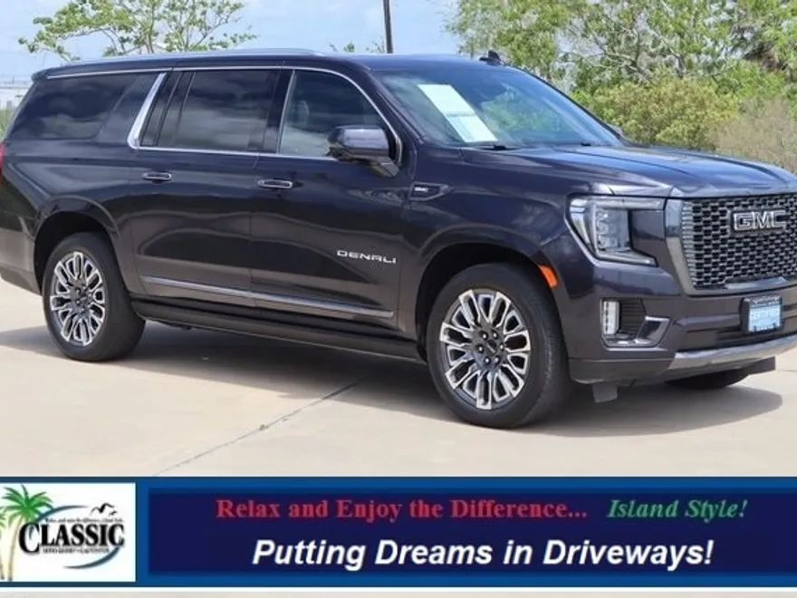 2023 Gmc Yukon XL Denali Ultimate photo 1