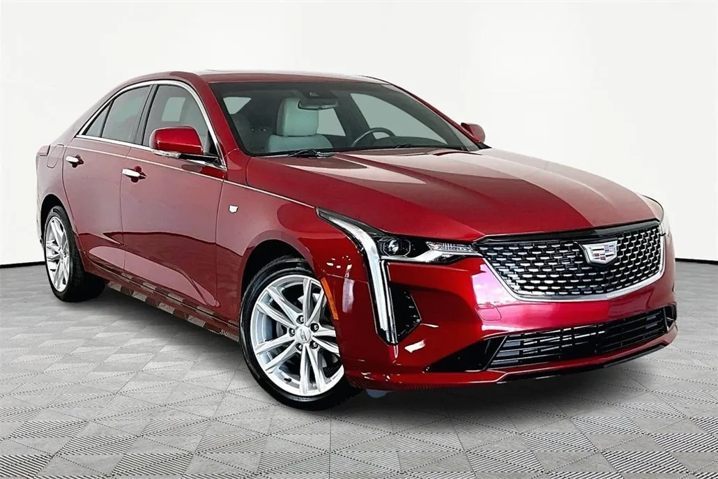 2023 Cadillac CT4 Luxury photo 1