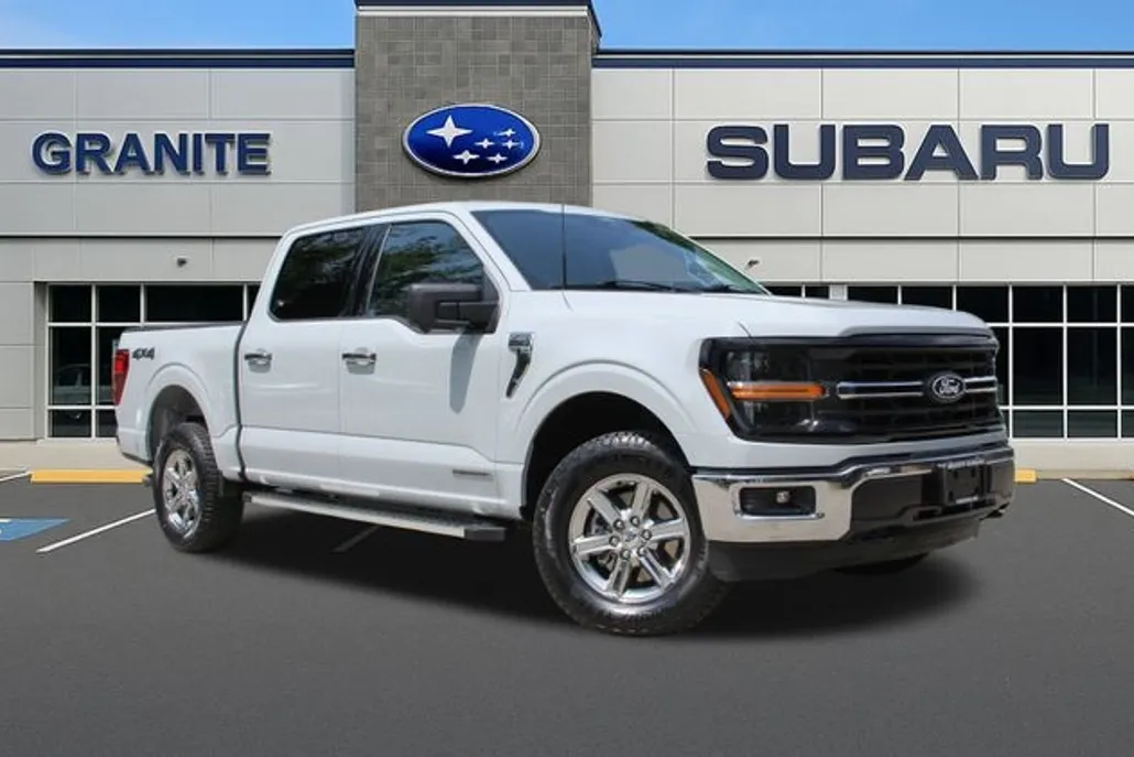 2024 Ford F-150 XLT photo 1
