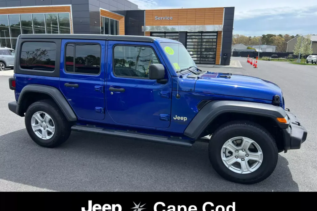 2018 Jeep Wrangler Sport S photo 1