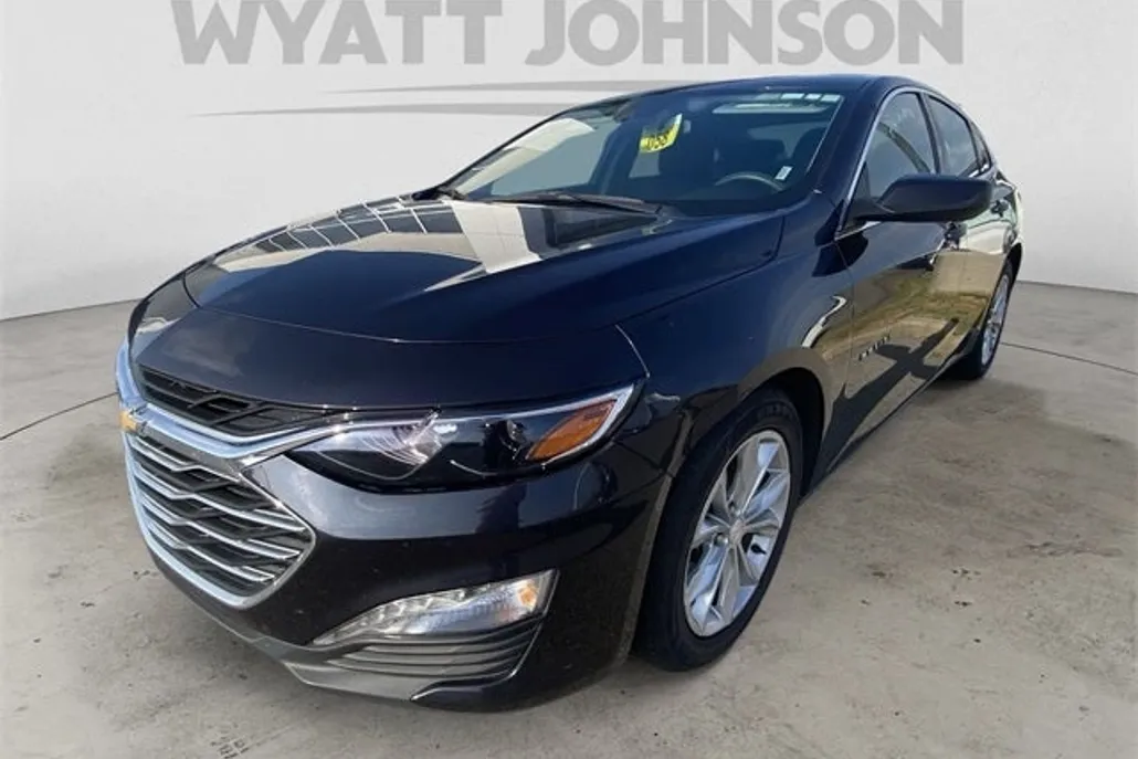 2023 Chevrolet Malibu 1LT photo 1