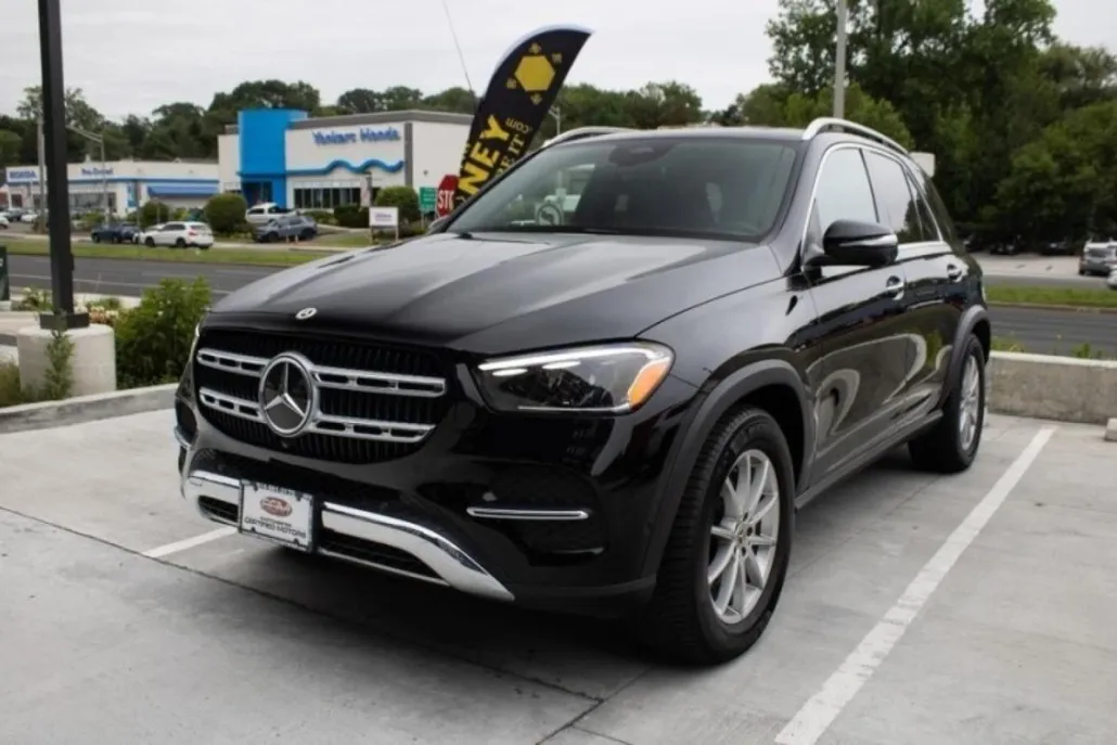 2024 Mercedes Benz GLE 350 4MATIC photo 1