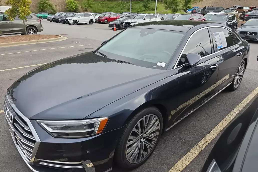 2021 Audi A8 L 55 TFSI Quattro photo 1