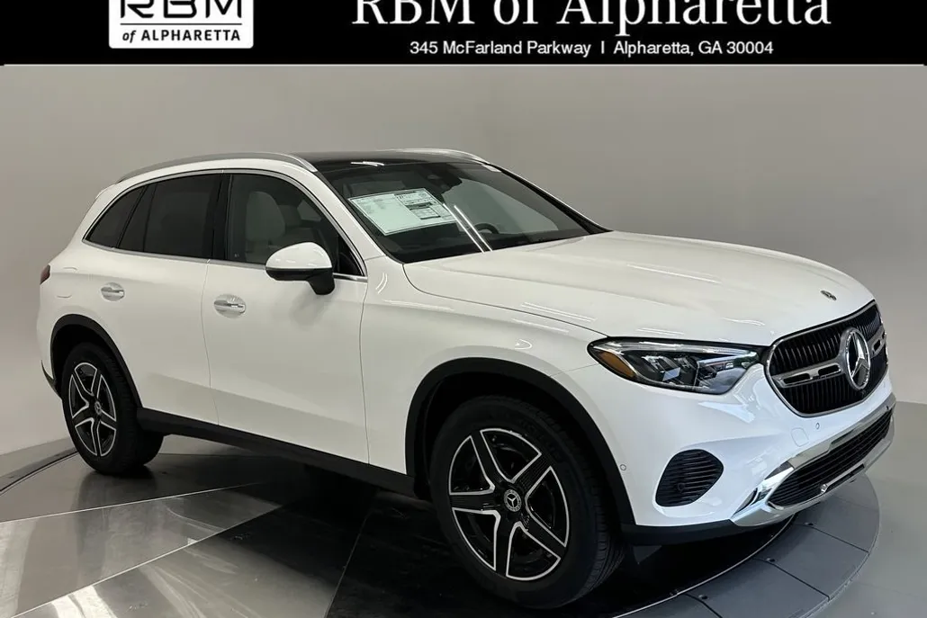 2026 Mercedes Benz GLC 300 photo 1