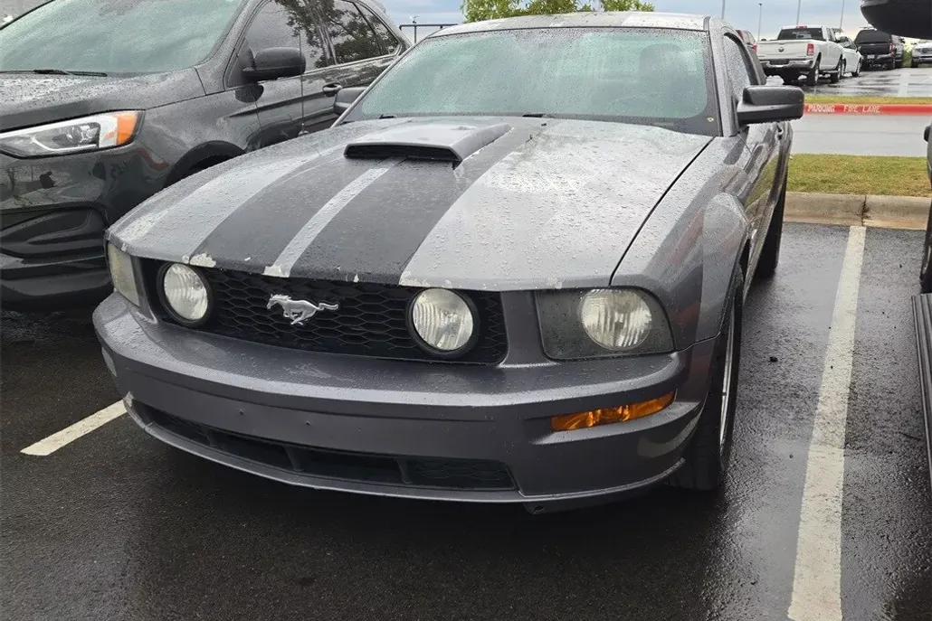 2007 Ford Mustang GT Deluxe photo 1