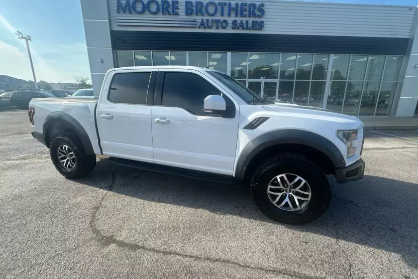 2018 Ford F-150 SVT Raptor photo 1