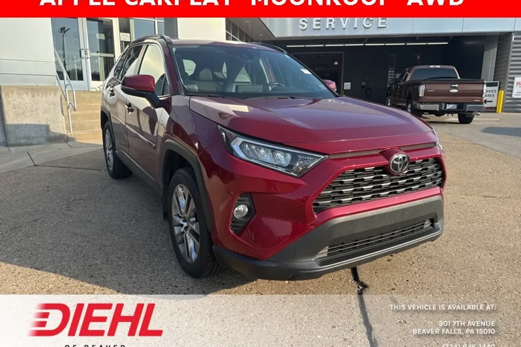 2021 Toyota RAV4 XLE Premium photo 1