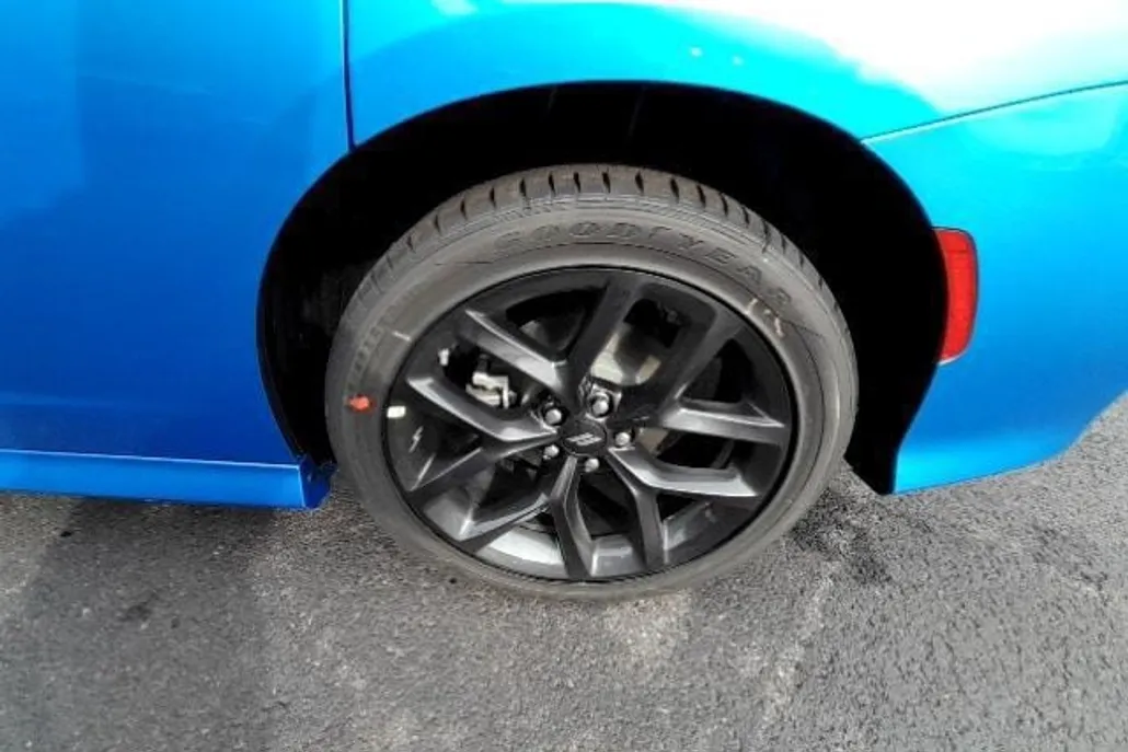 2023 Dodge Charger R/T photo 1