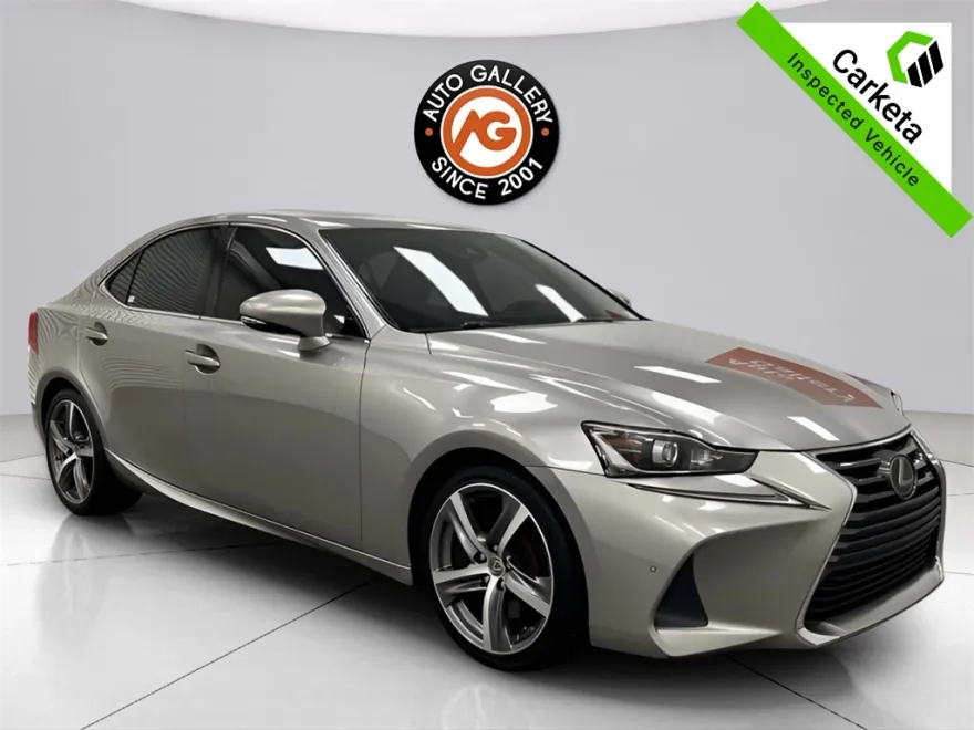 2019 Lexus IS 300 photo 1
