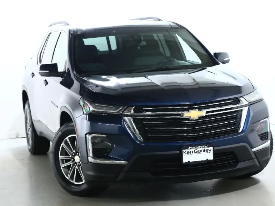 2023 Chevrolet Traverse 1LT photo 1