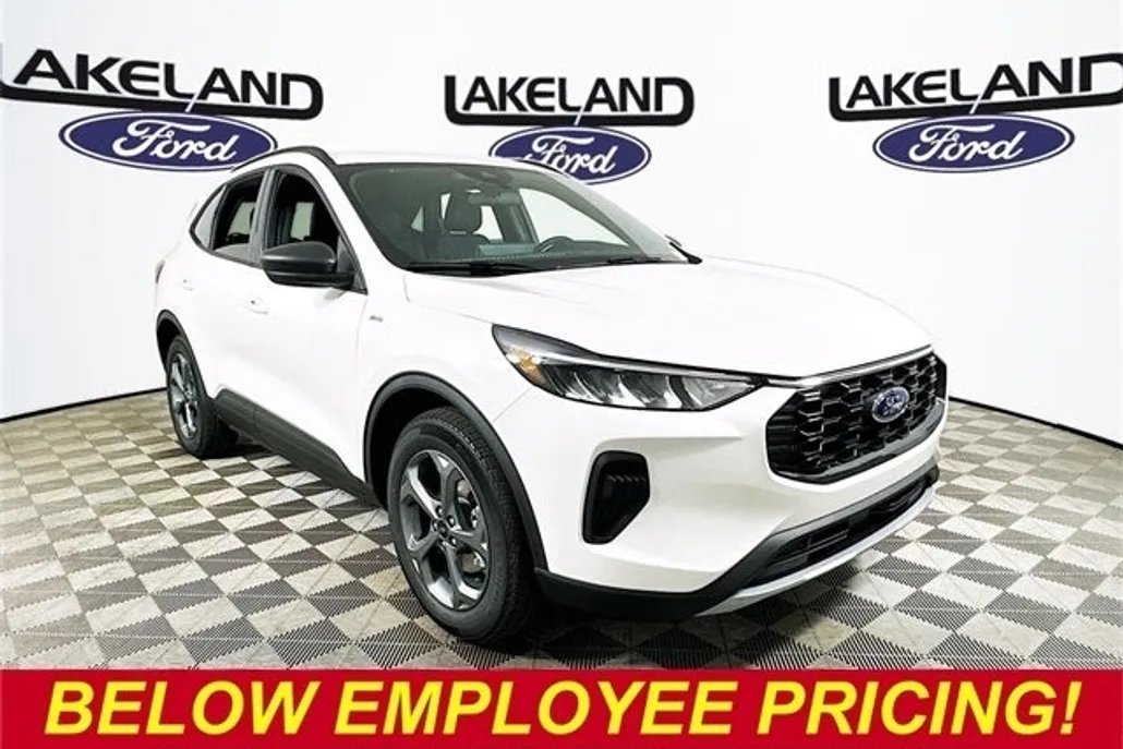 2025 Ford Escape Hybrid ST-Line photo 1