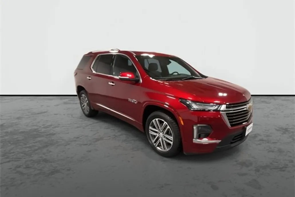 2023 Chevrolet Traverse High Country photo 1