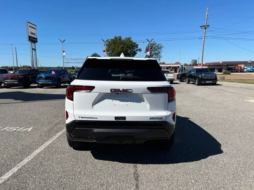 2026 Gmc Terrain AT4 photo 1
