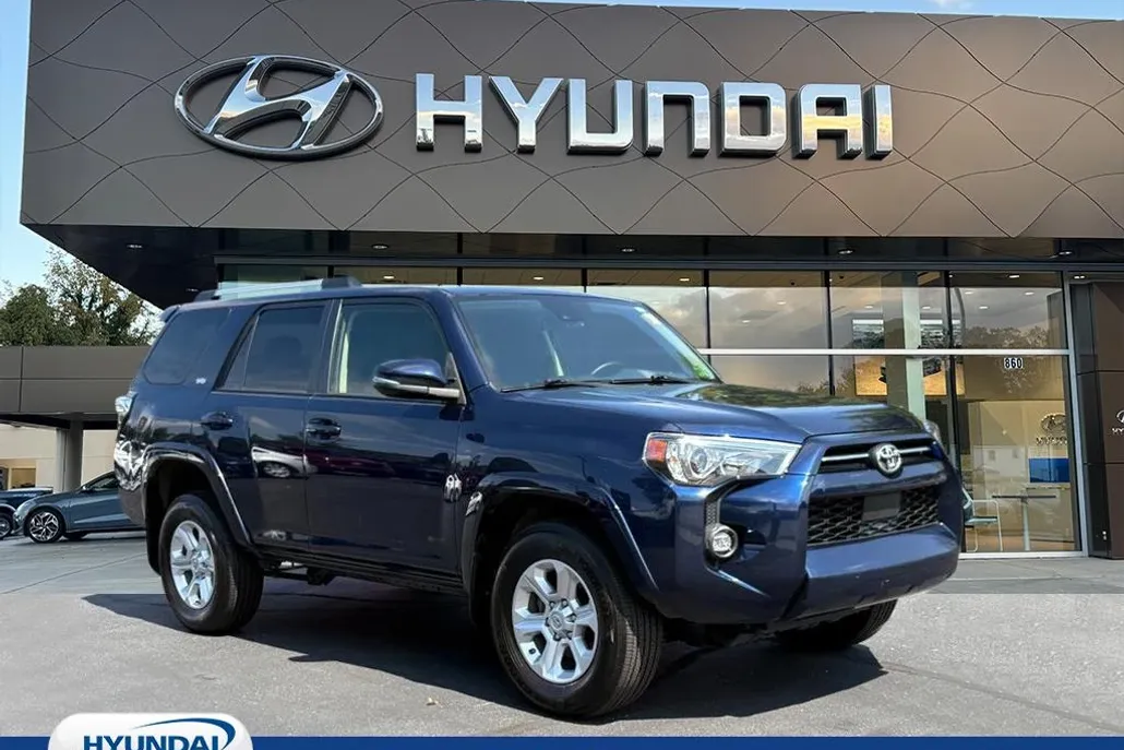 2021 Toyota 4Runner SR5 Premium photo 1
