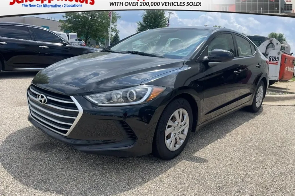 2018 Hyundai Elantra SE photo 1