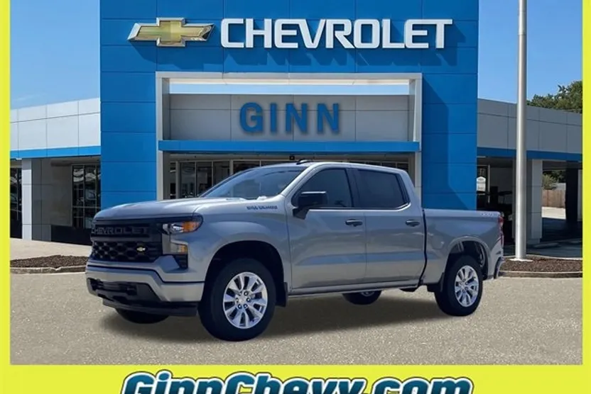 2026 Chevrolet Silverado 1500 Custom photo 1