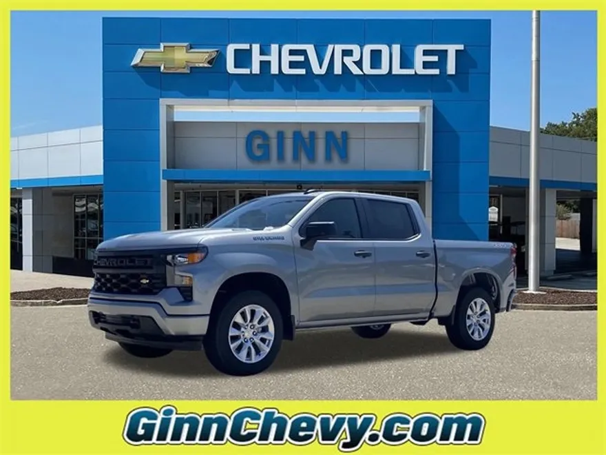 2026 Chevrolet Silverado 1500 Custom photo 1