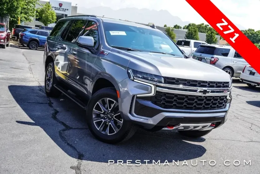 2021 Chevrolet Tahoe Z71 photo 1
