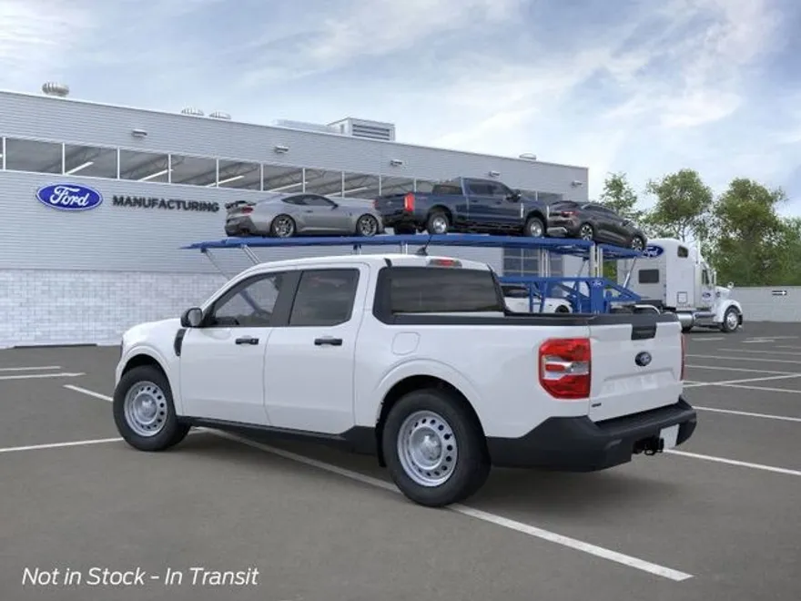 2025 Ford Maverick XL photo 1