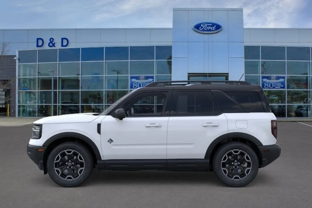 2025 Ford Bronco Sport Outer Banks photo 1
