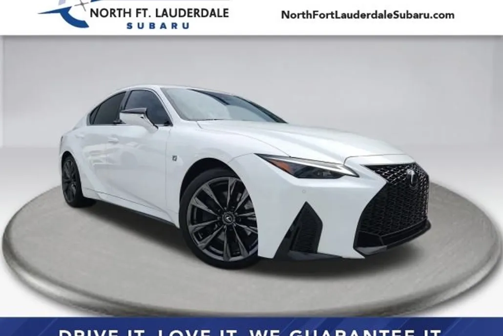 2023 Lexus IS 350 F SPORT photo 1