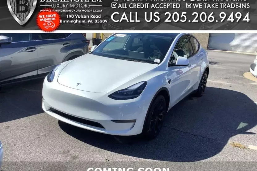 2023 Tesla Model Y Long Range photo 1
