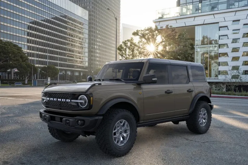 2025 Ford Bronco Badlands photo 1