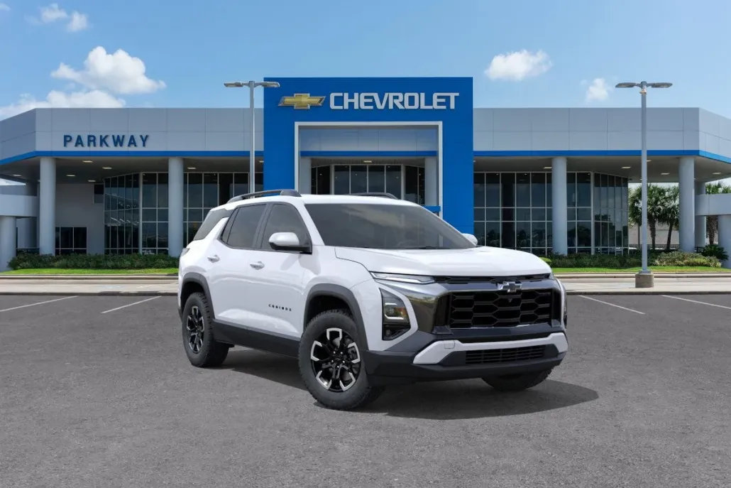 2026 Chevrolet Equinox ACTIV photo 1