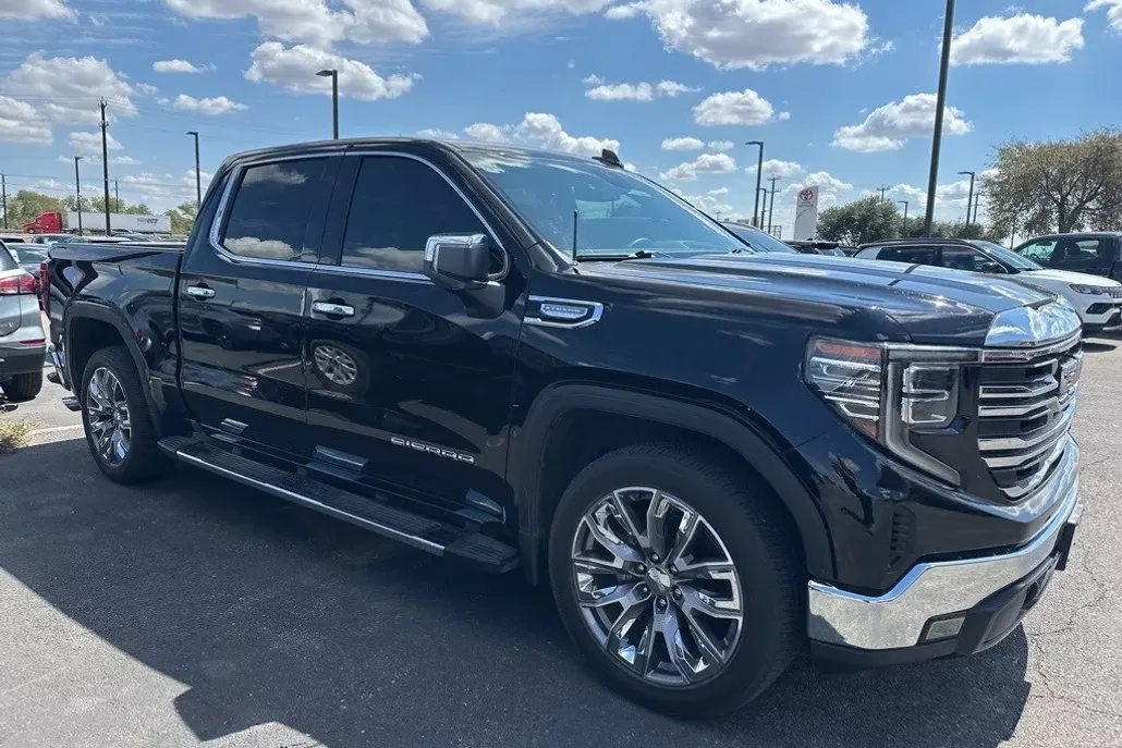 2023 Gmc Sierra 1500 SLT photo 1