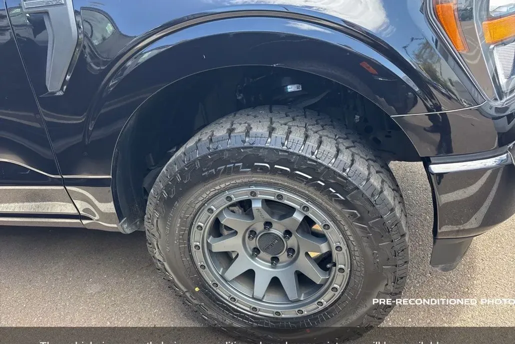 2023 Ford F-150 XL photo 1