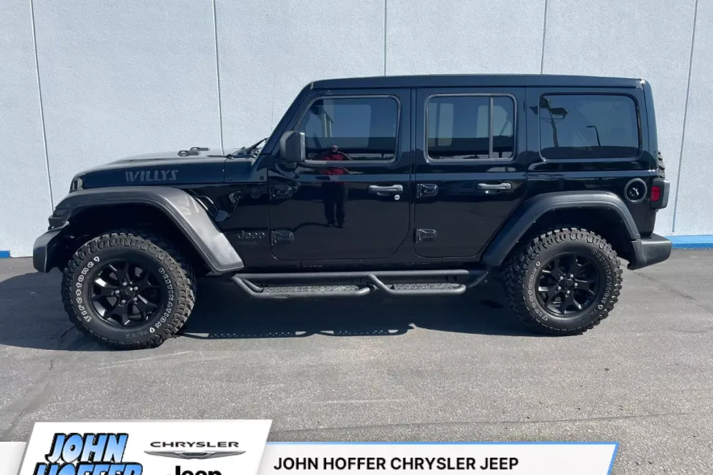 2021 Jeep Wrangler Unlimited Willys photo 1