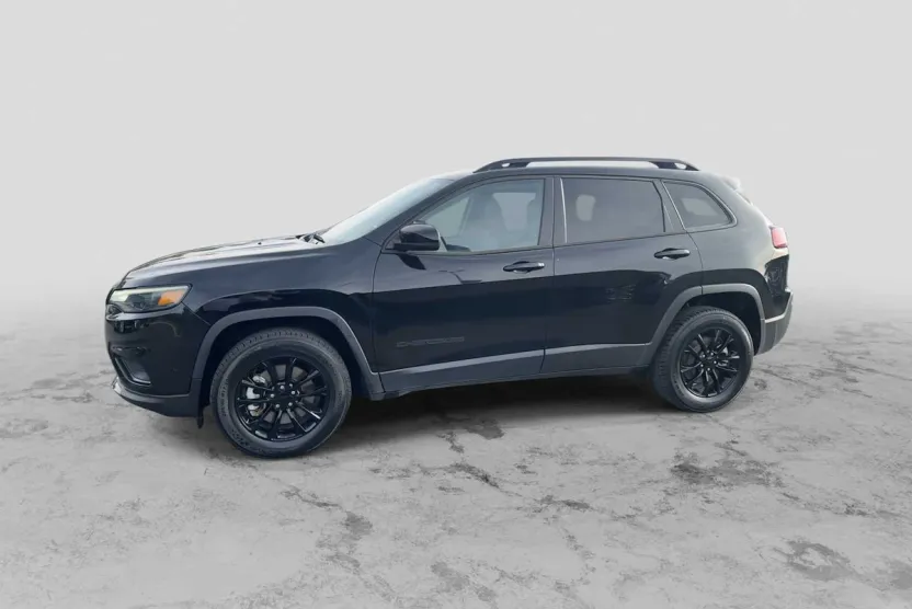 2023 Jeep Cherokee Altitude Lux photo 1