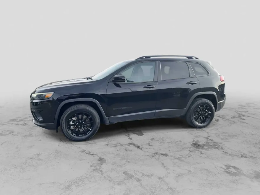 2023 Jeep Cherokee Altitude Lux photo 1