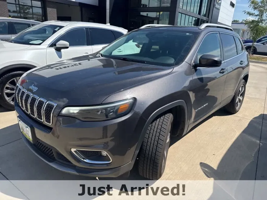 2019 Jeep Cherokee Limited photo 1