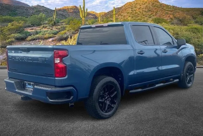 2024 Chevrolet Silverado 1500 Custom photo 1