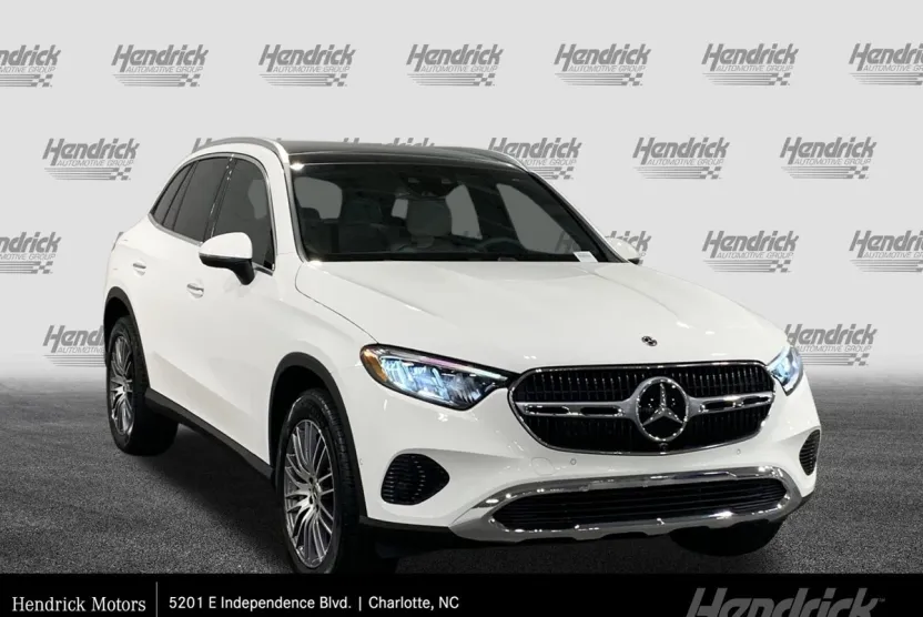 2026 Mercedes Benz GLC 300 photo 1