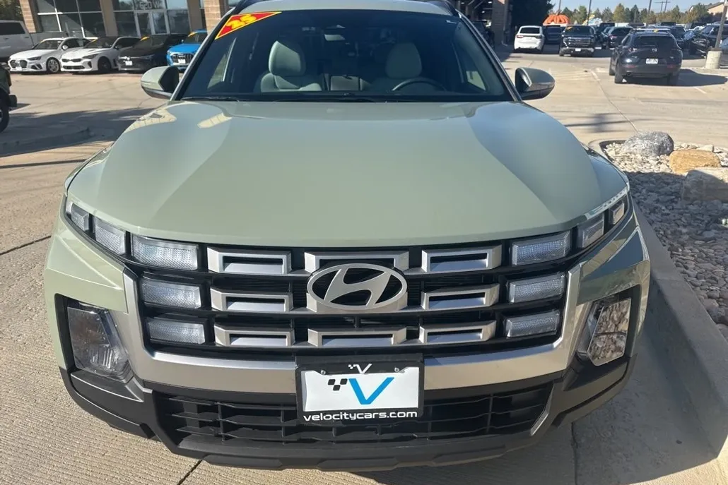 2025 Hyundai Santa Cruz SEL photo 1