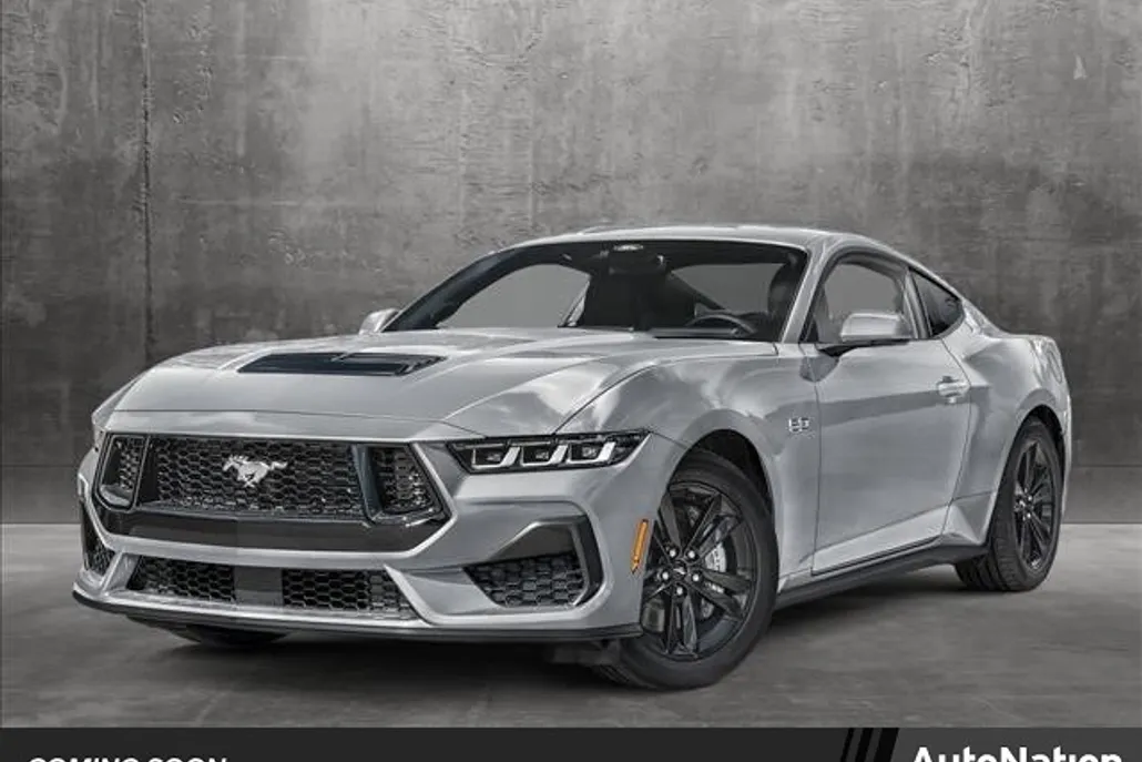 2025 Ford Mustang GT photo 1
