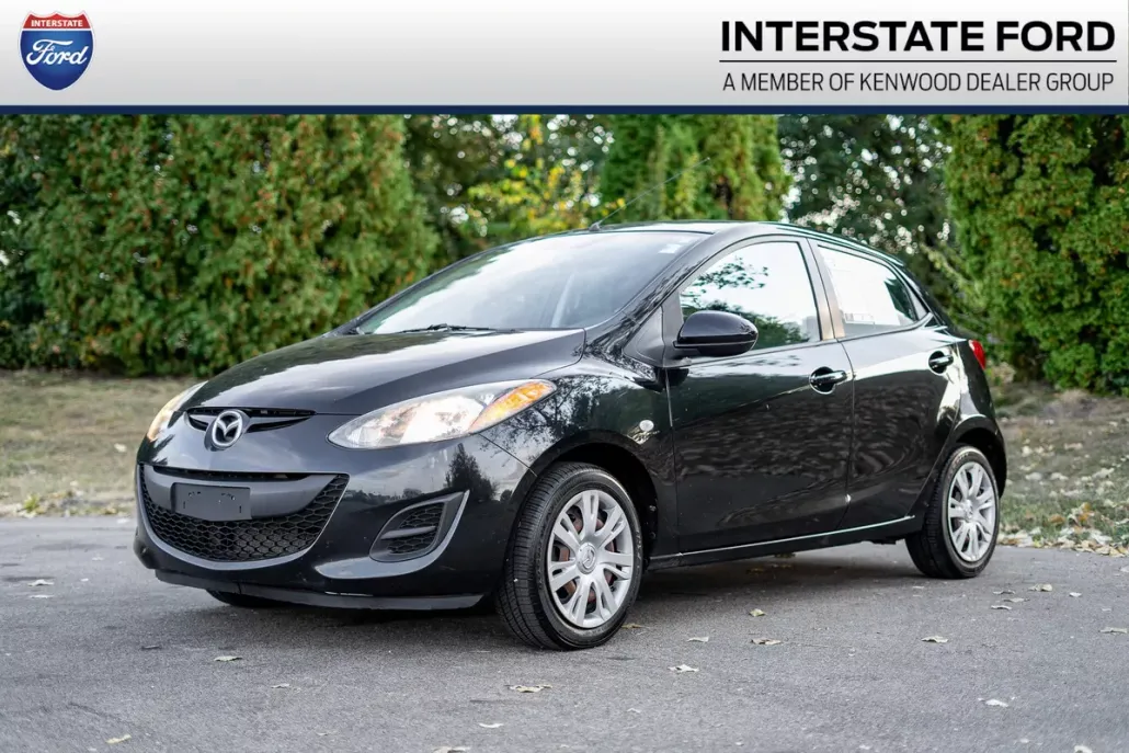 2014 Mazda Mazda2 Sport photo 1