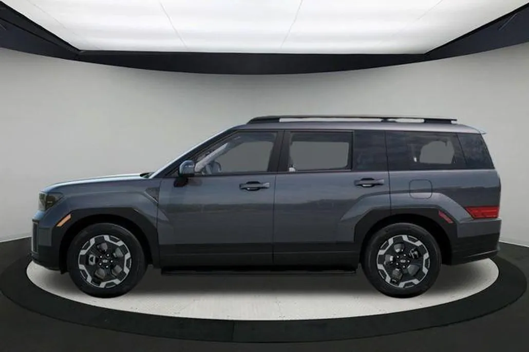 2026 Hyundai Santa Fe SEL photo 1