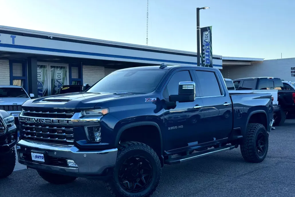 2020 Chevrolet Silverado 3500HD LTZ photo 1