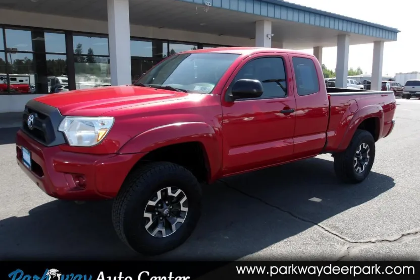 2015 Toyota Tacoma Access Cab 4x4 photo 1