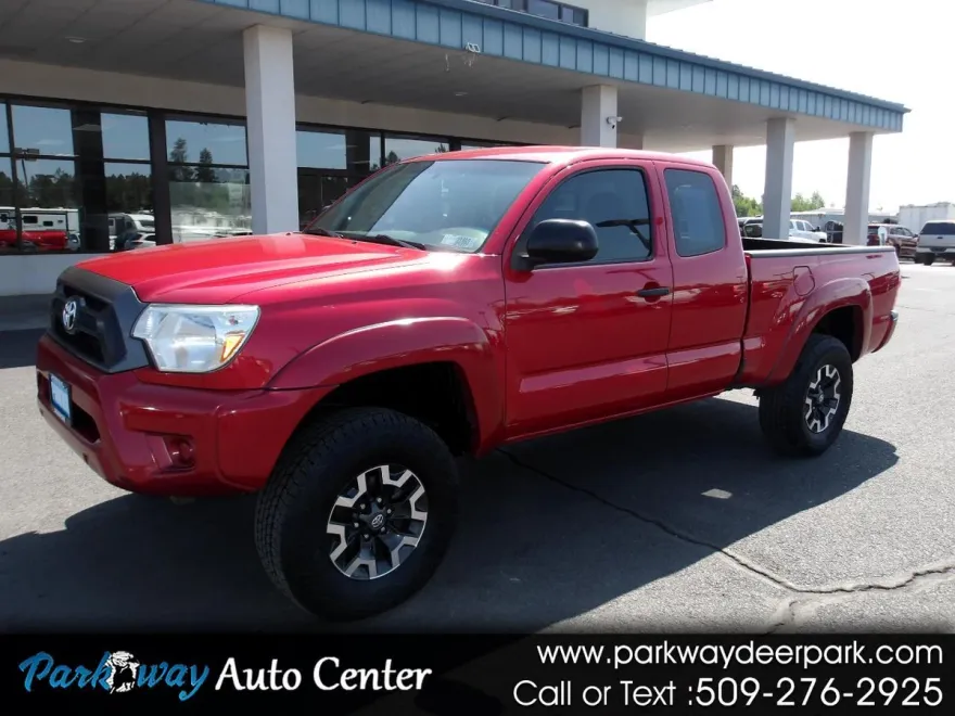 2015 Toyota Tacoma Access Cab 4x4 photo 1