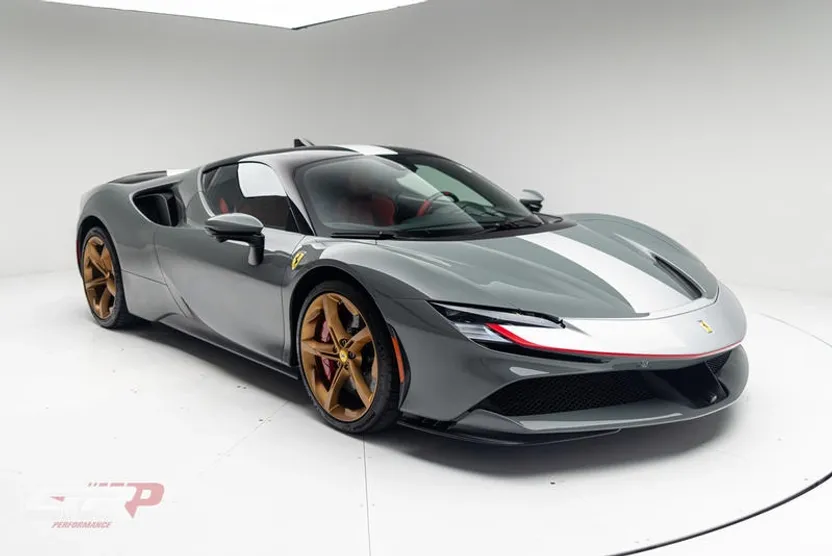 2023 Ferrari SF90 Stradale photo 1