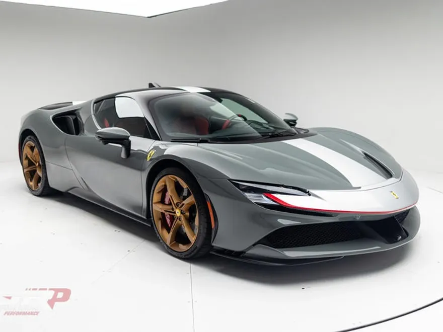 2023 Ferrari SF90 Stradale photo 1