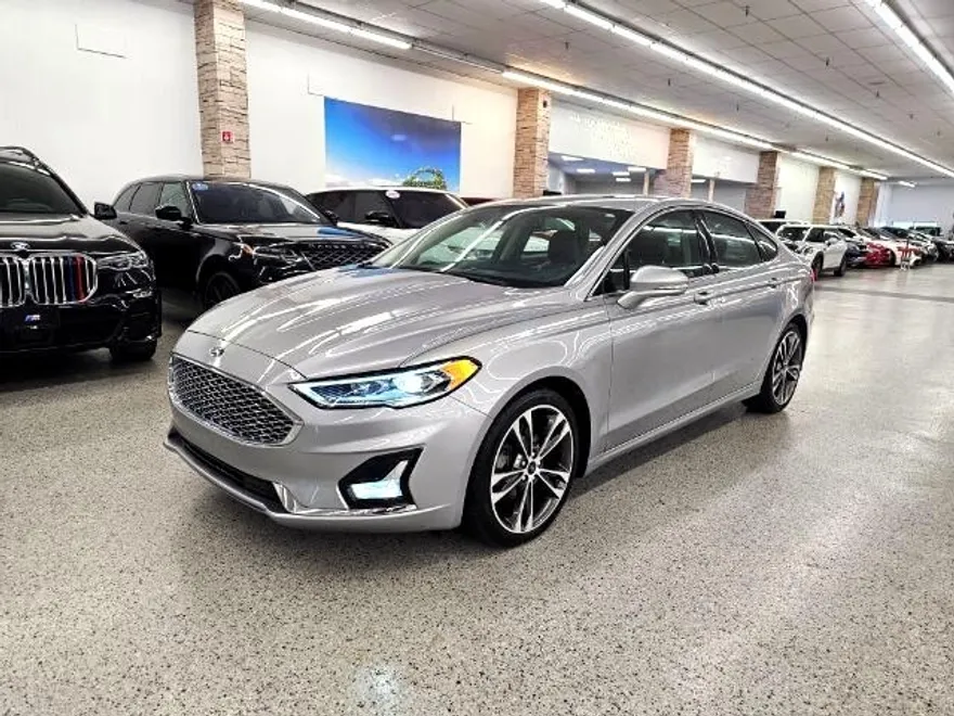 2020 Ford Fusion Titanium photo 1