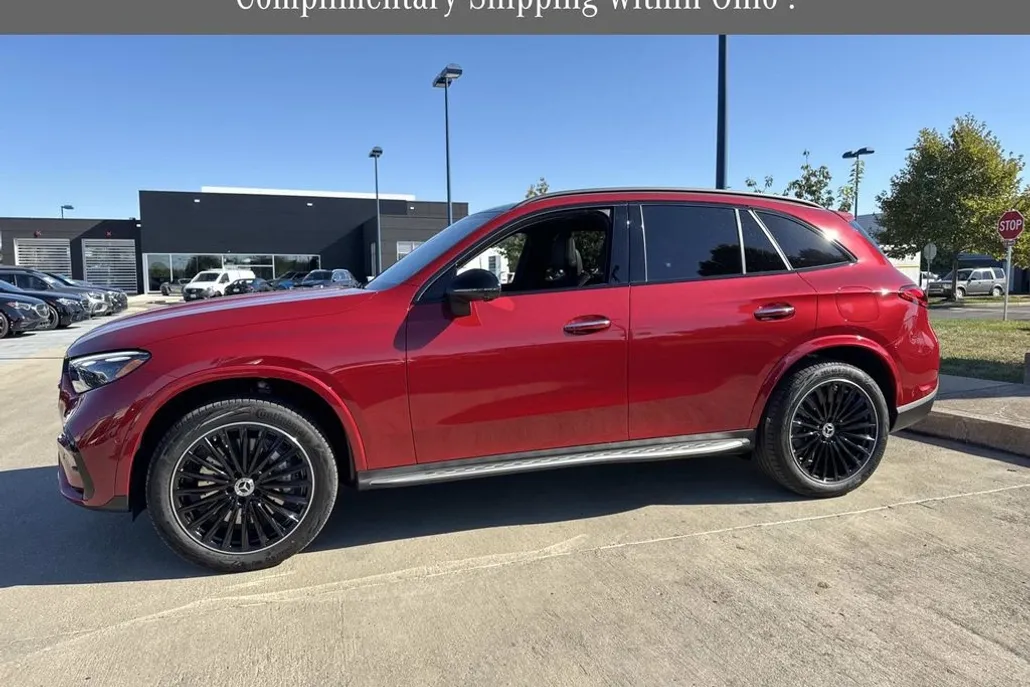 2026 Mercedes Benz GLC 350e 4MATIC photo 1