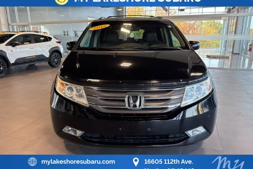 2012 Honda Odyssey Touring photo 1