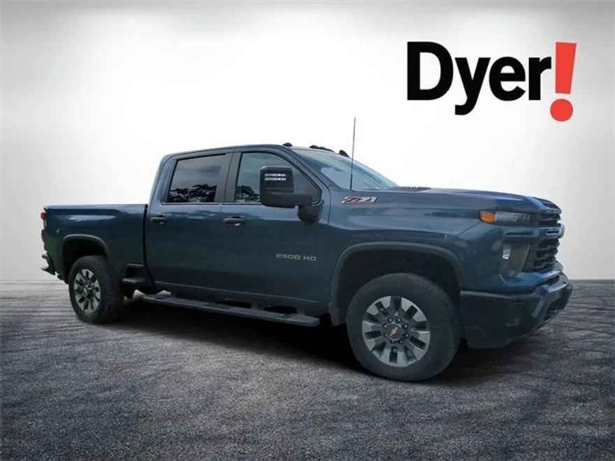 2025 Chevrolet Silverado 2500HD Custom photo 1